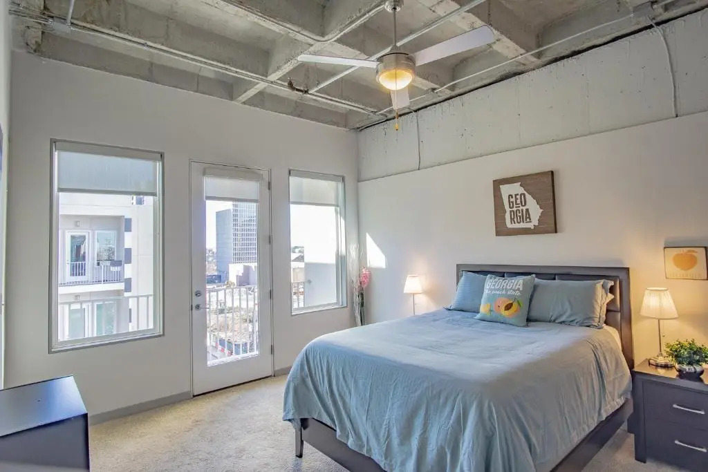 2 Bedroom Fully Furnished Apartment near Emory University Hospital Midtown