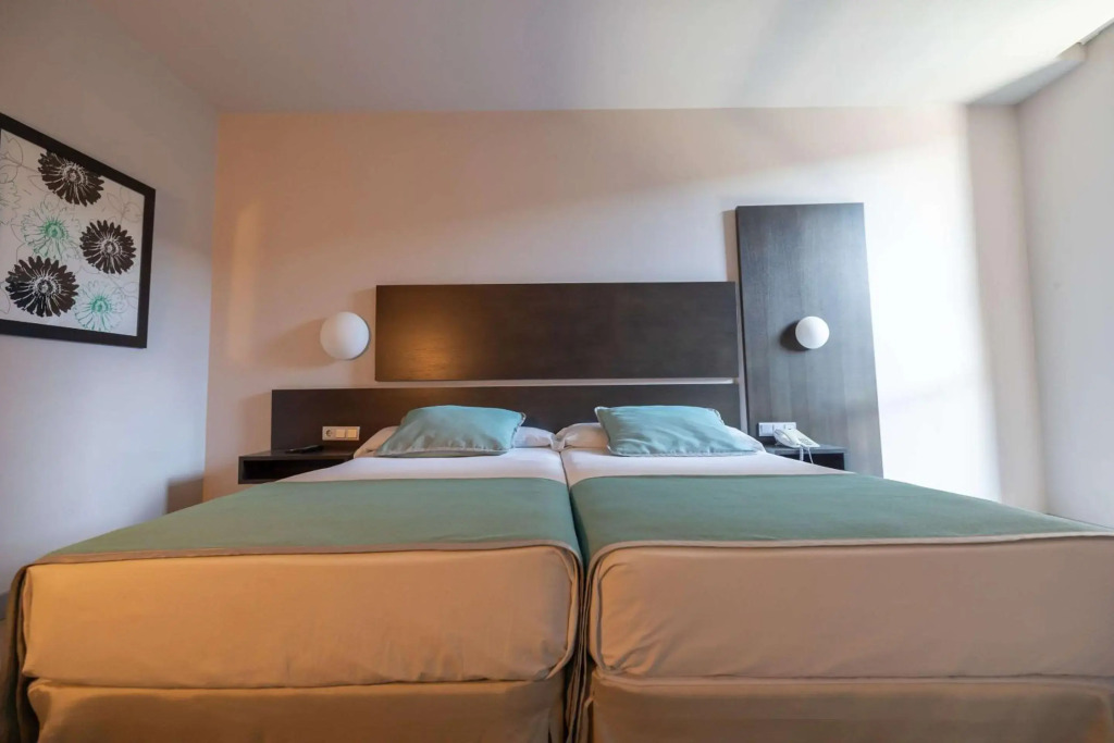 Hotel Ciudad de Ponferrada, Ascend Hotel Collection
