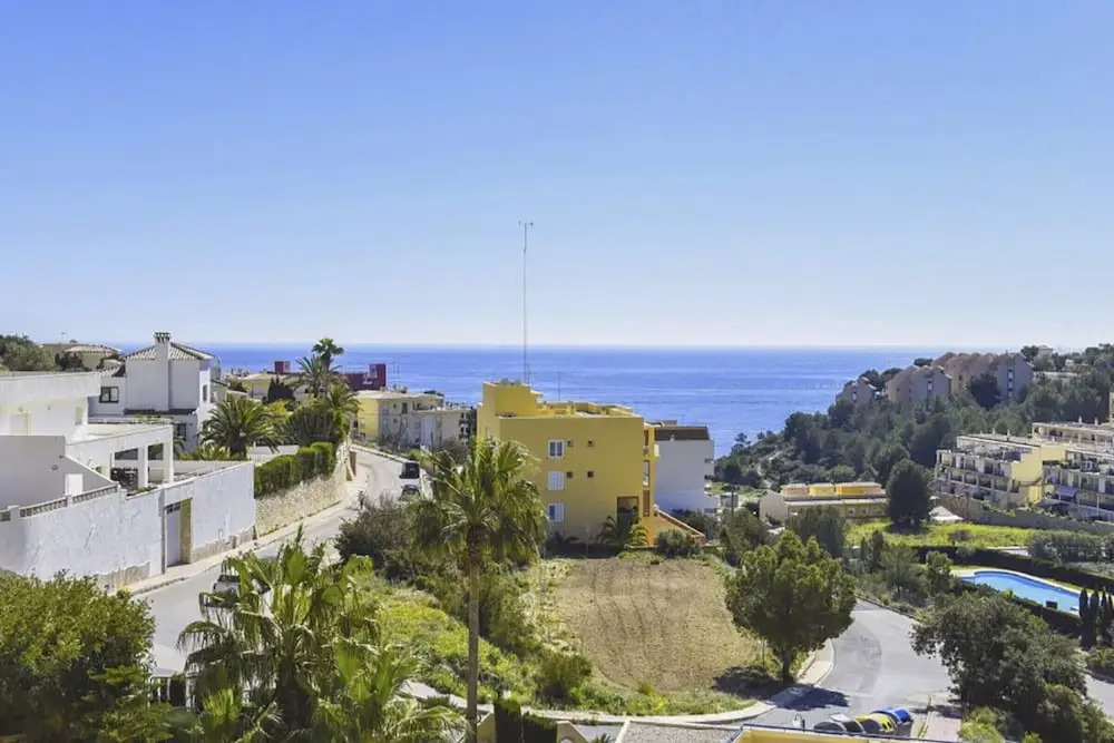 Apartment - 2 Bedrooms with Pool, WiFi and Sea views - 105025