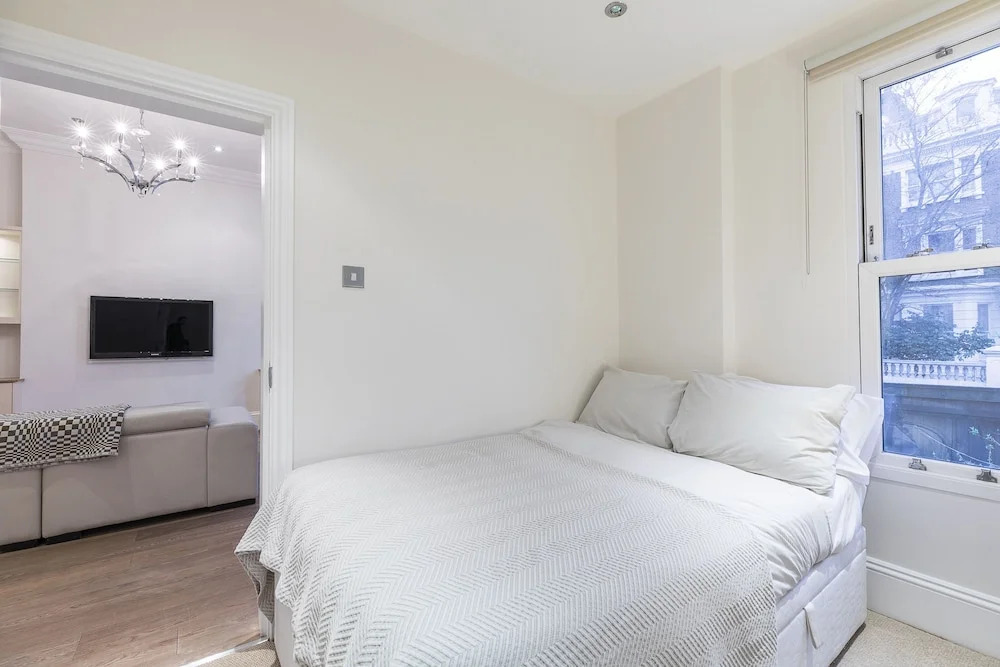 Chic 2BR apt in Kensington, Near Holland Park