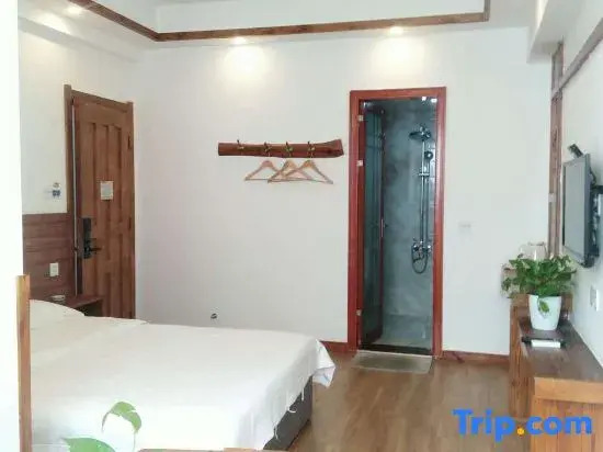 Yilv Yangguang Hotel