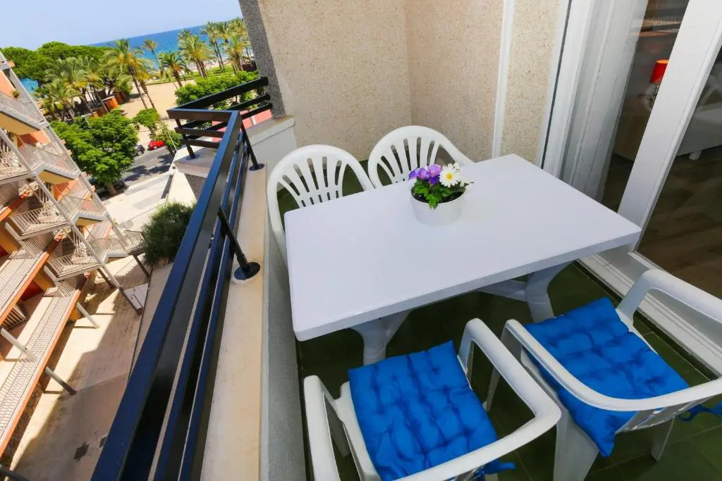 PINEDA BAHIA HomeStay by Turismar
