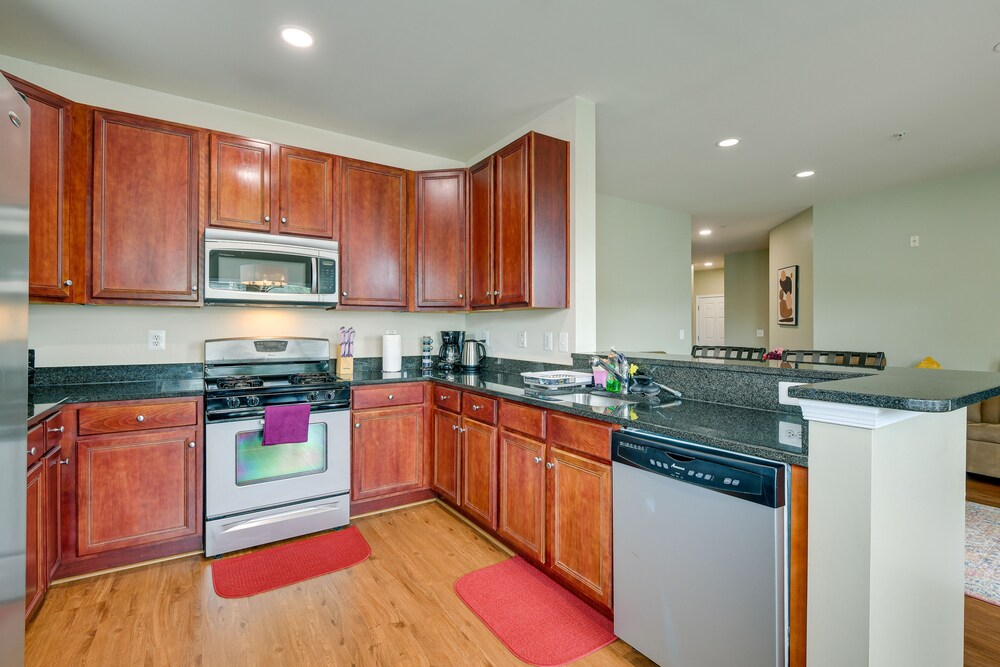 Capitol Heights Apartment ~ 8 Mi to National Mall!