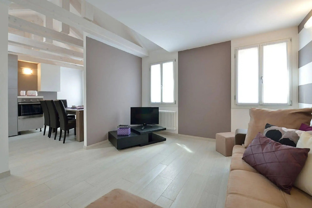 Rialto Deluxe Apartments