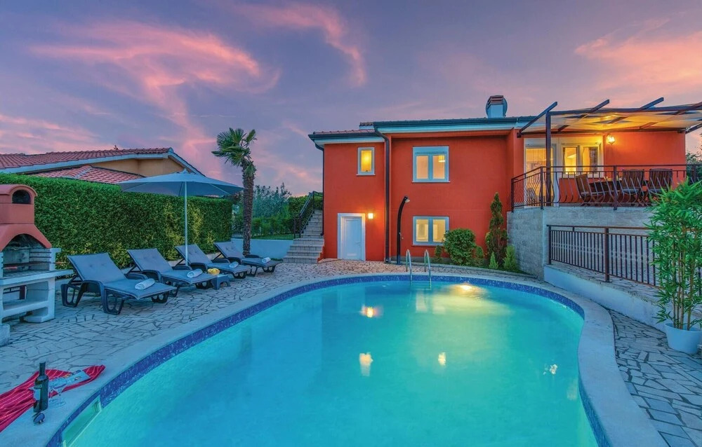 Pet Friendly Home In Porec