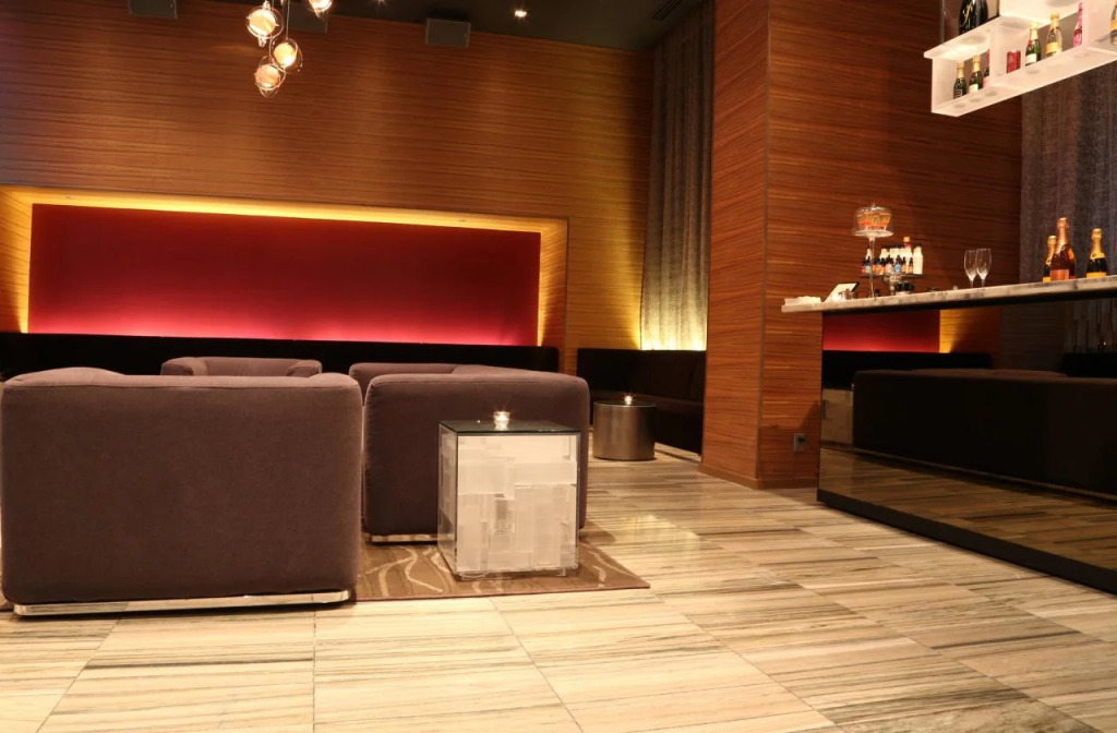The Lofton Hotel Minneapolis, Tapestry Collection by Hilton