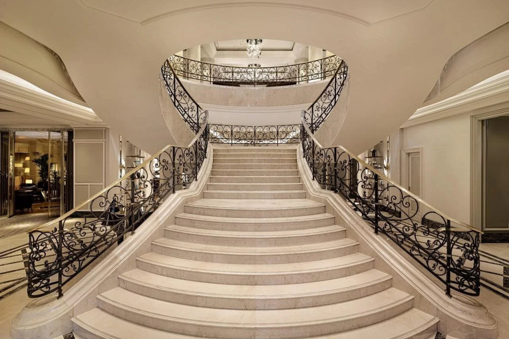 The Ritz-Carlton, Berlin