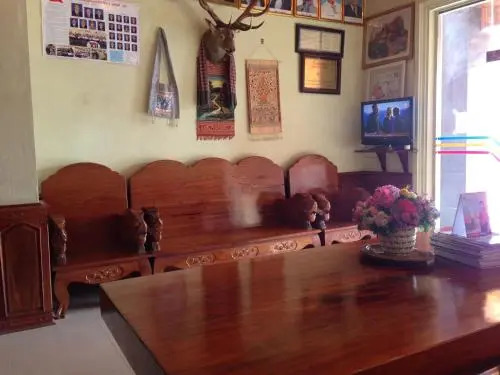 Amphon Hotel