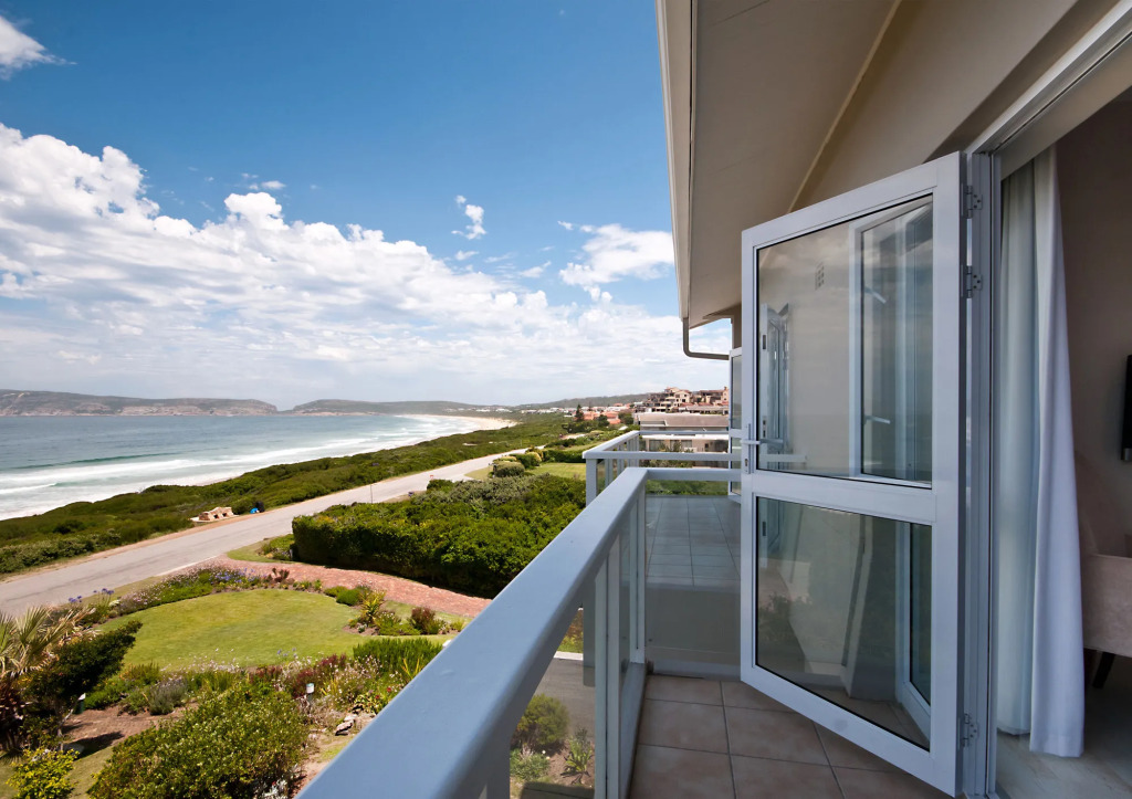 The Robberg Beach Lodge - Lion Roars Hotels & Lodges