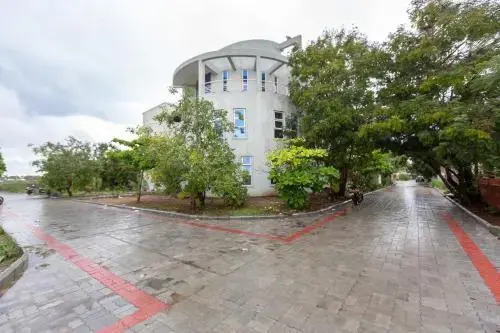 Hotel O ECR Stays Near Nemmeli Beach Formerly GVS Homes