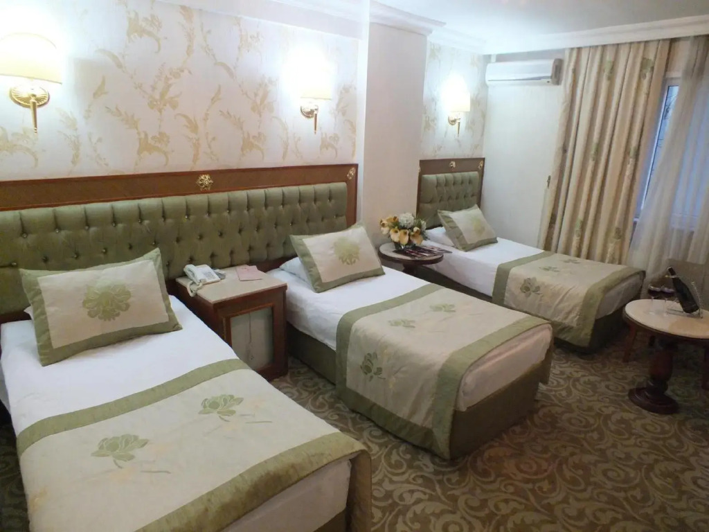 Grand Asiyan Hotel