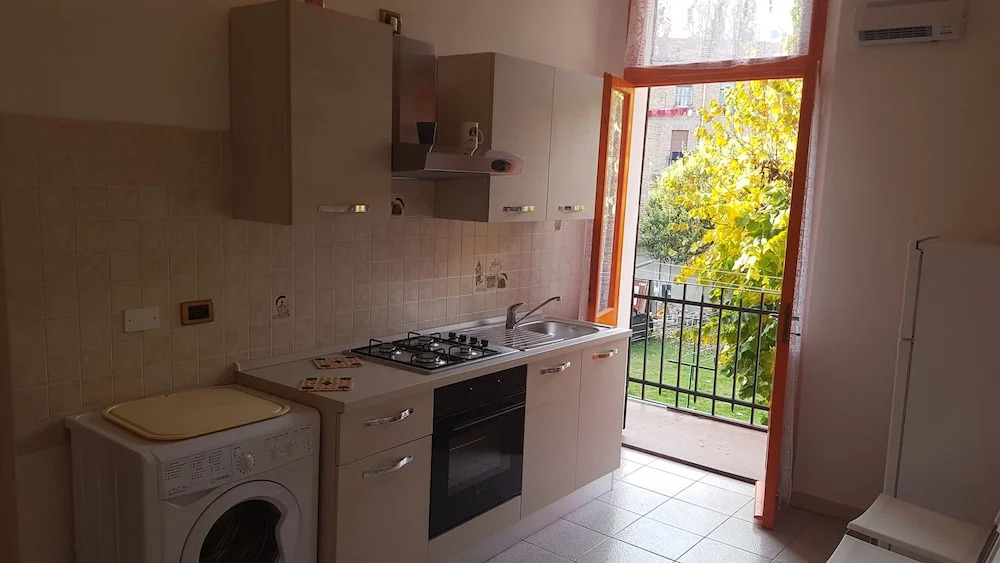 Lucrezia house