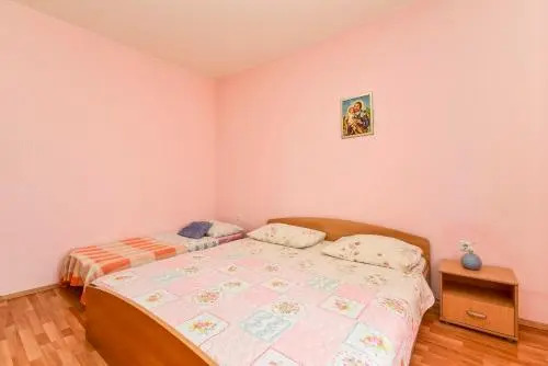 Holiday House Anica 1313