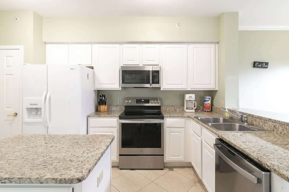 Beachview Condo in Legacy Tower1 -303 - With Reserved Parking Spot in Front