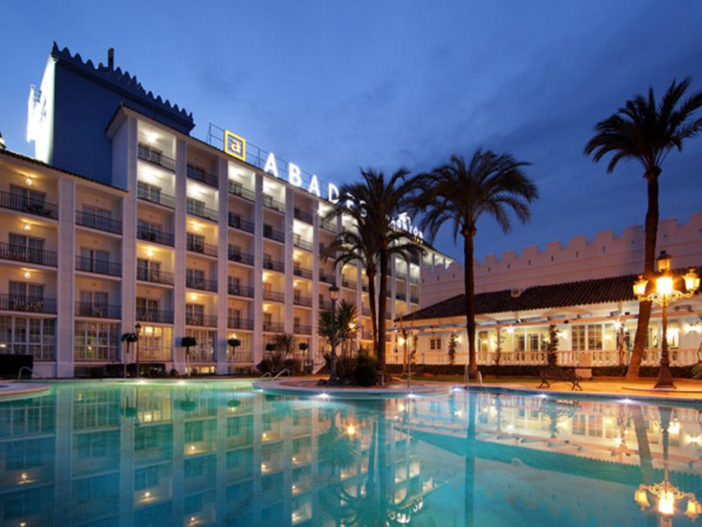 Hotel Abades Benacazon