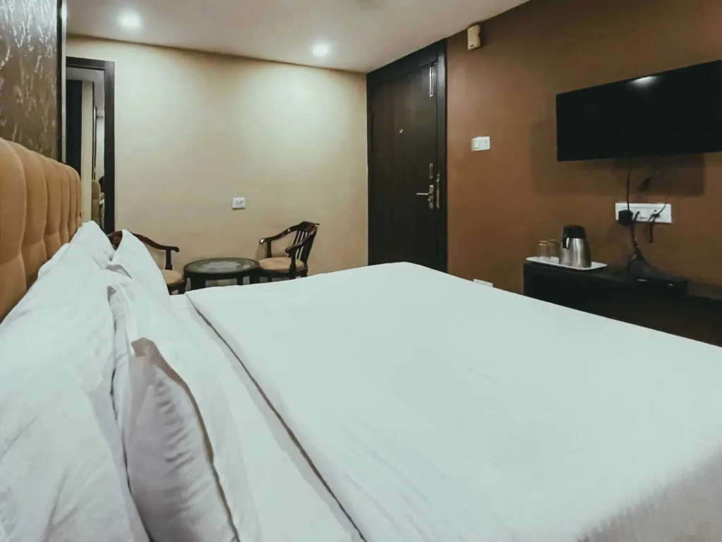 Hotel SLE Residency