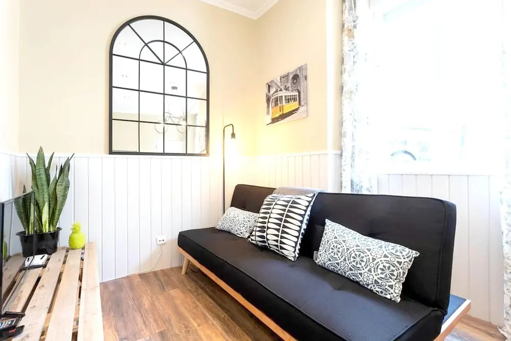 Apartment with 2 Bedrooms in Lisboa, with Wonderful City View, Furnished Terrace And Wifi - 30 Km From the Beach