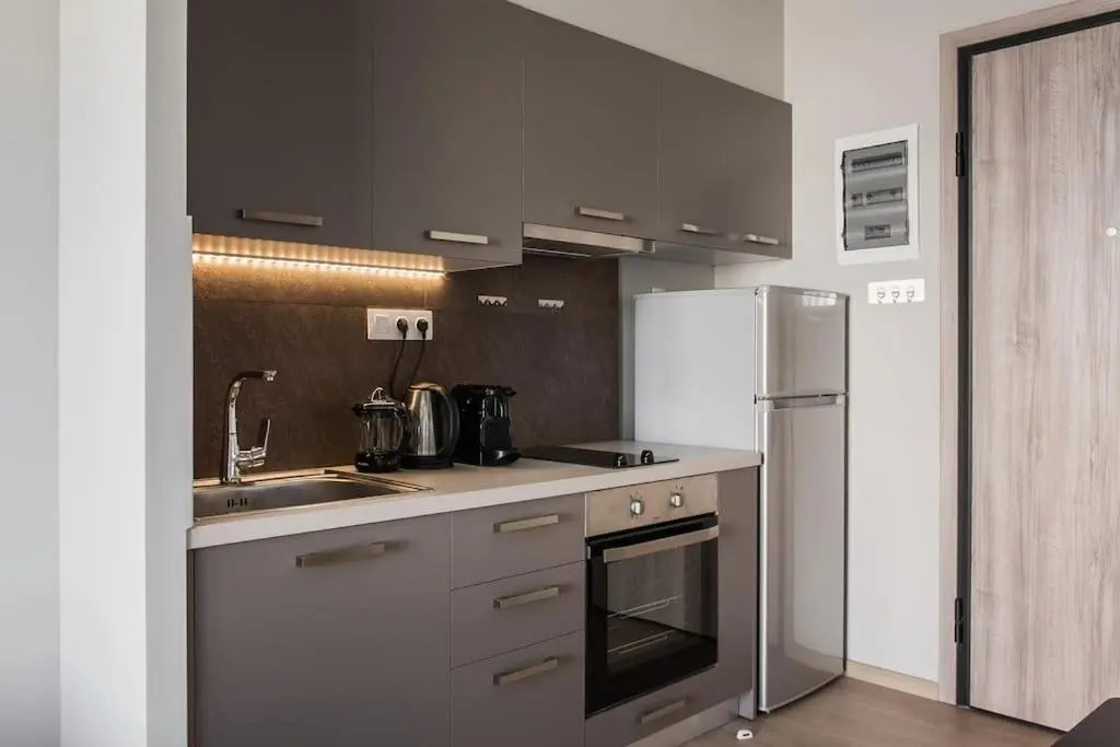 Piraeus Deluxe 2BDR Apt - near metro and port