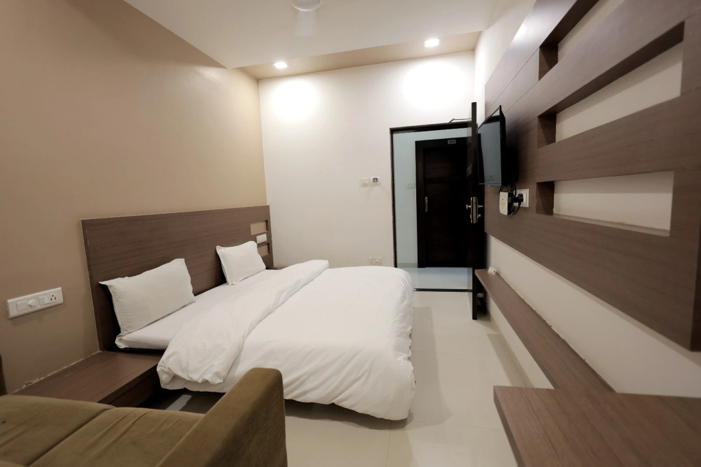 Hotel Grand Paradise