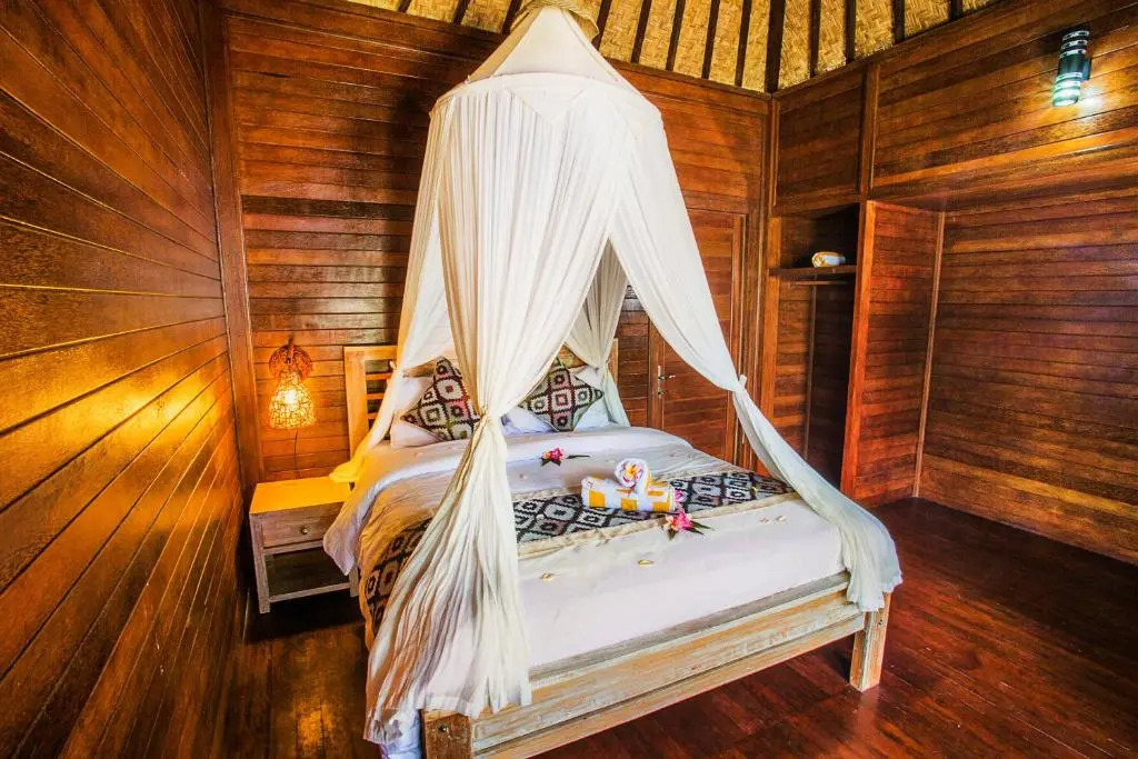 Maha Guru Huts