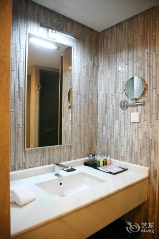 Dahua 1935 Boutique Hotel