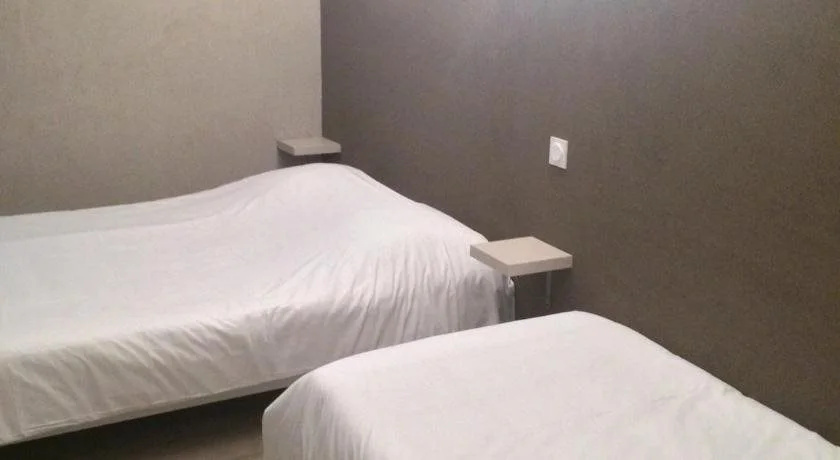 L'Excess Hotel