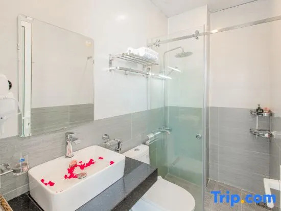 Ngọc Sang 3 Hotel