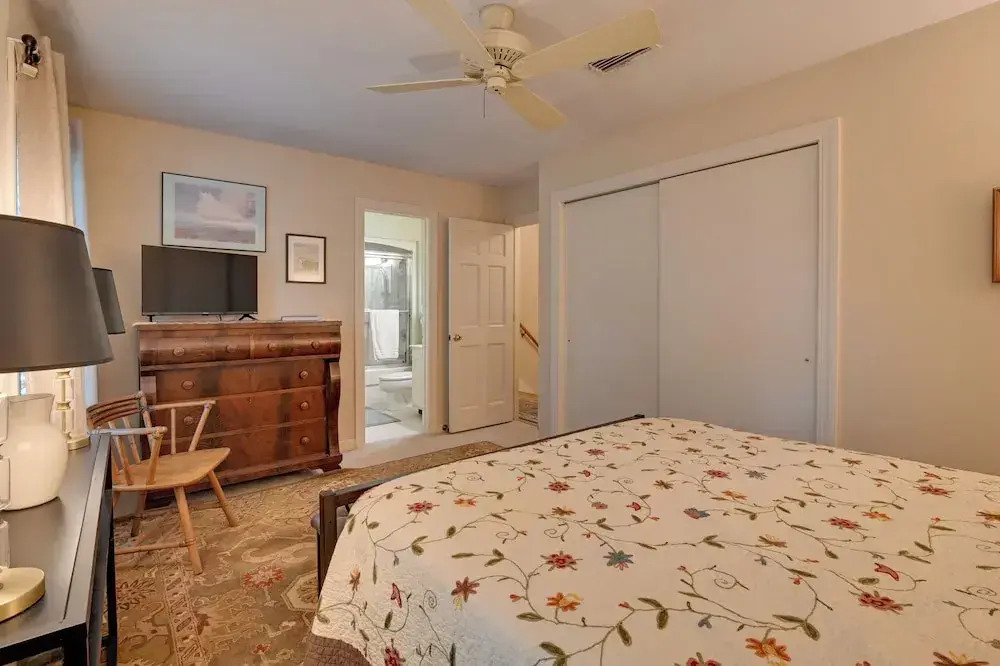 Riverside Cottage: Close to Ocean and Myrtle Beach