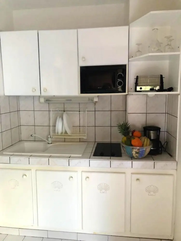Apartment With one Bedroom in Le Moule, With Wonderful sea View, Terrace and Wifi