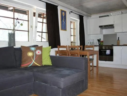 Mos Apartments