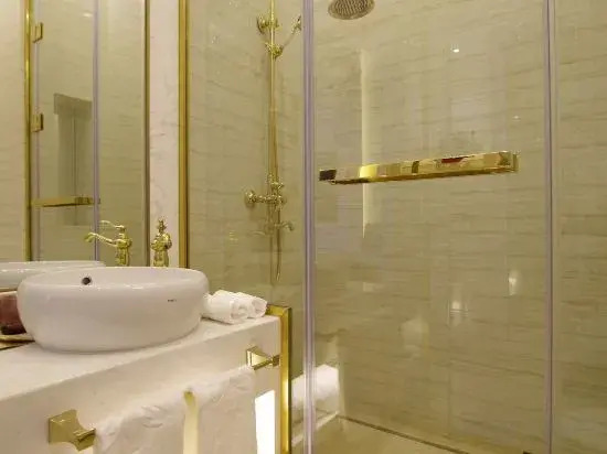 Lanbo Liangshan Hotel