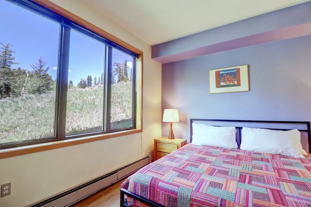 195 Summerwood 3 Bedroom Home by RedAwning