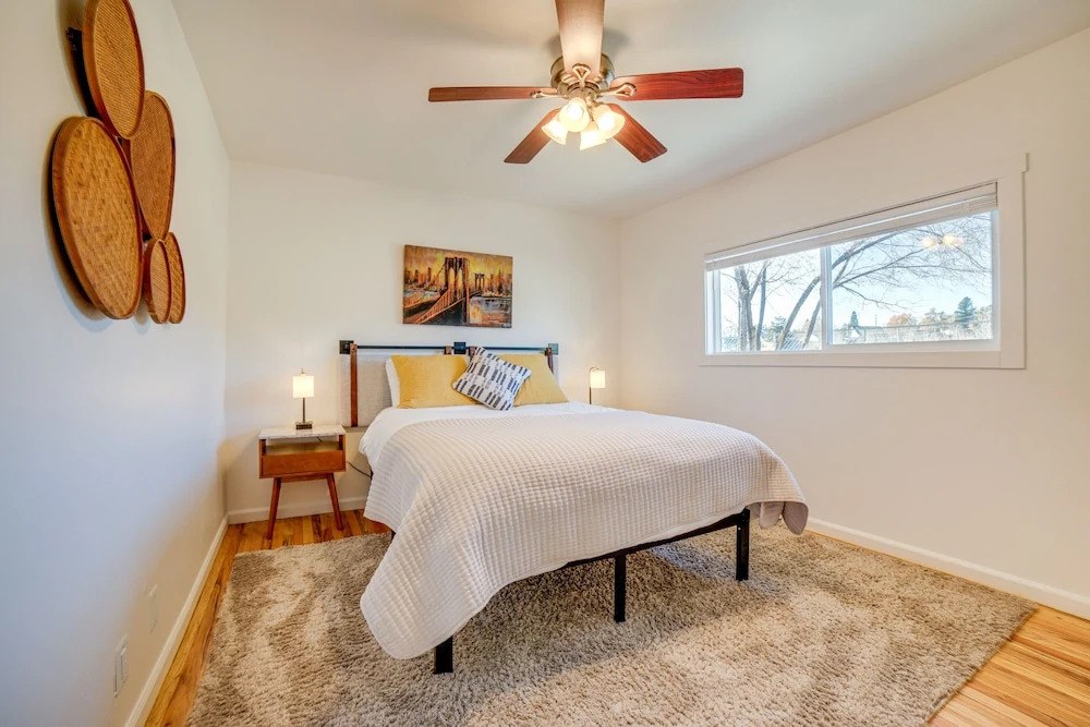 Modern Reno Home w/ Mountain View: Near Downtown!