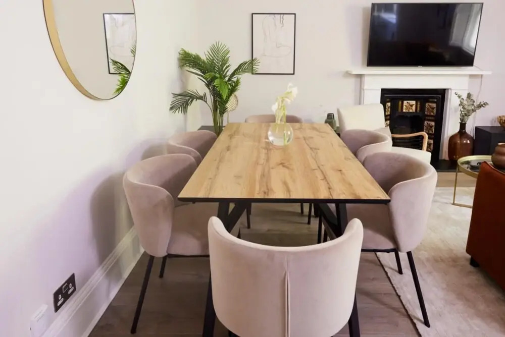 The St Johns Wood Sanctuary - Glamorous 2bdr Flat