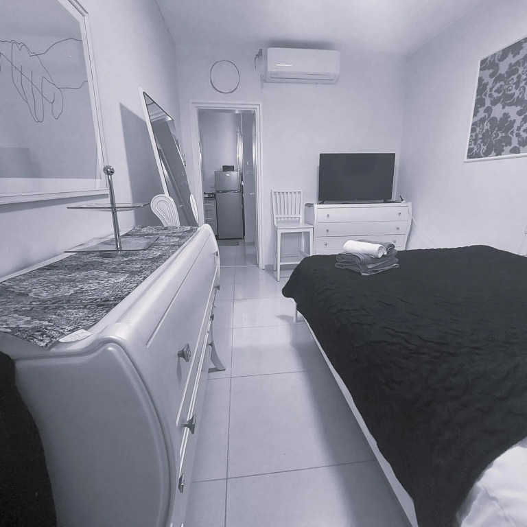 apartments with separate kitchen