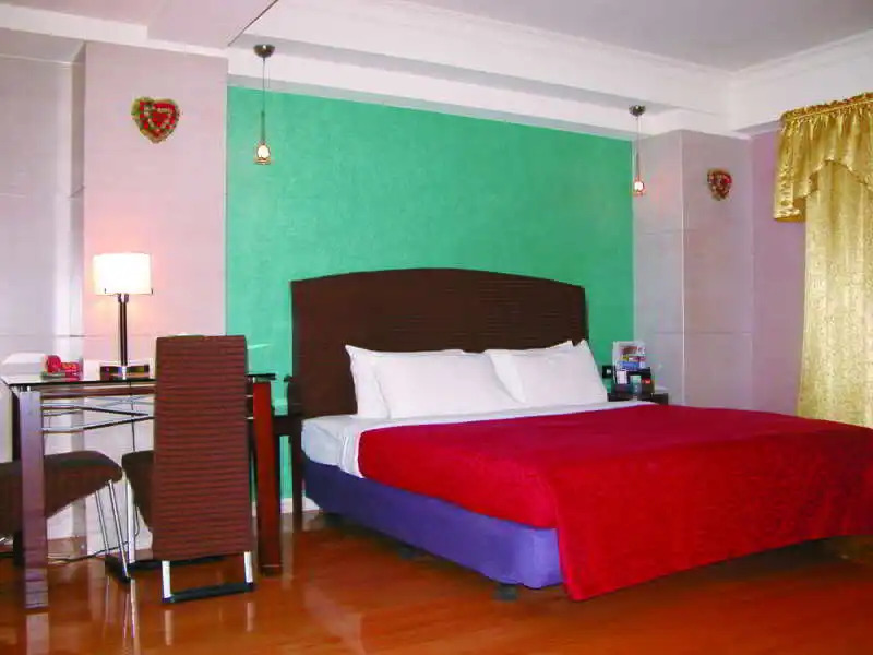 Royal Group Hotel Wu Fu Branch