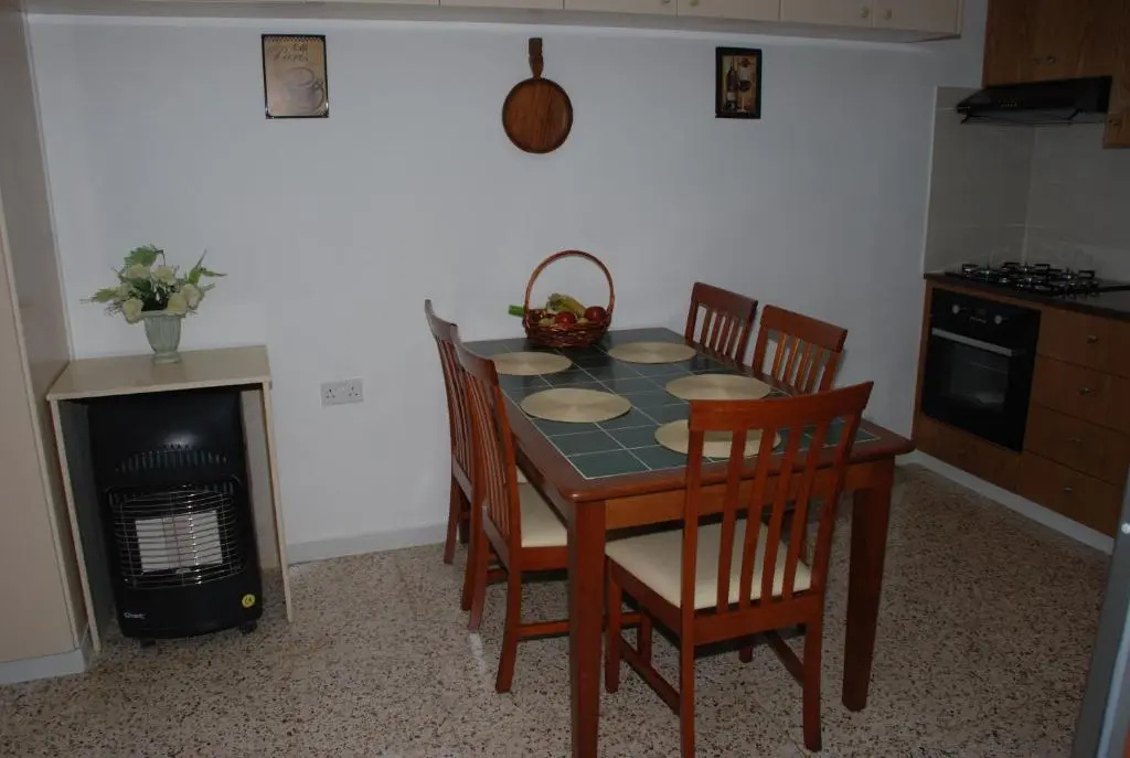 Kanarinis Apartments