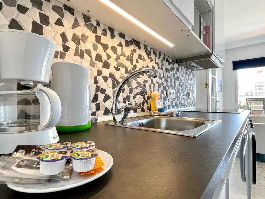 Private BEACHFRONT Apartment with sea view at Stella Maris Fuengirola