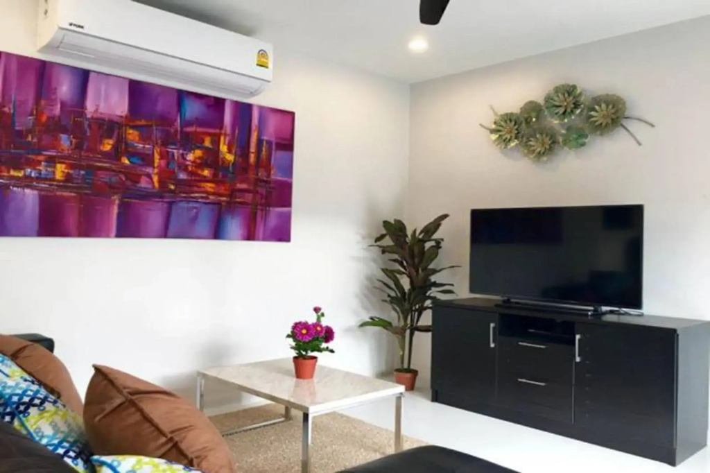 Clos Vougeot Villa by G Estate