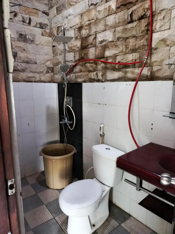Seven Trumpets Guesthouse