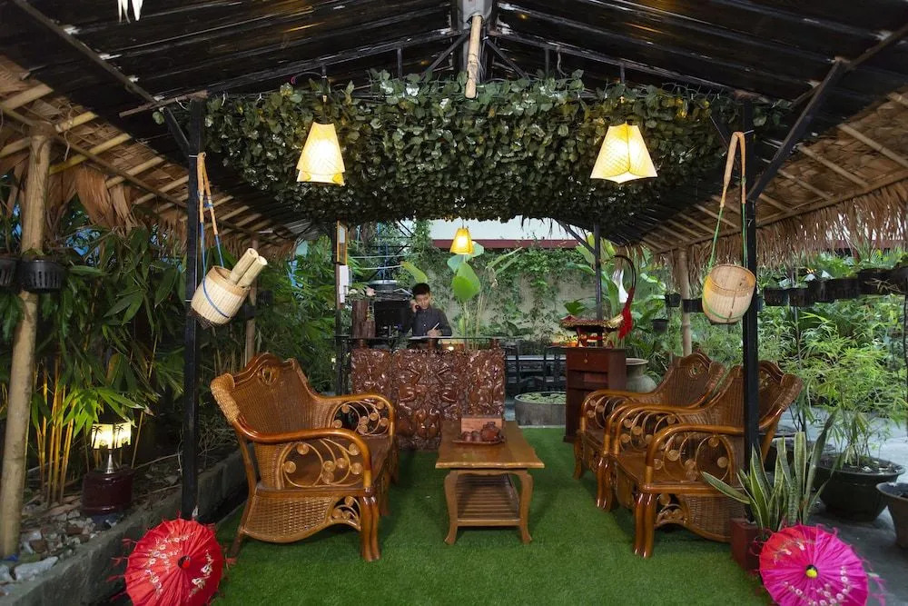Royal GT Boutique Hotel