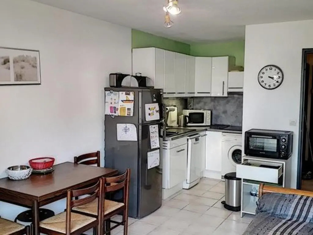 Appartement Bormes-les-Mimosas, 2 pièces, 6 personnes - FR-1-610-60
