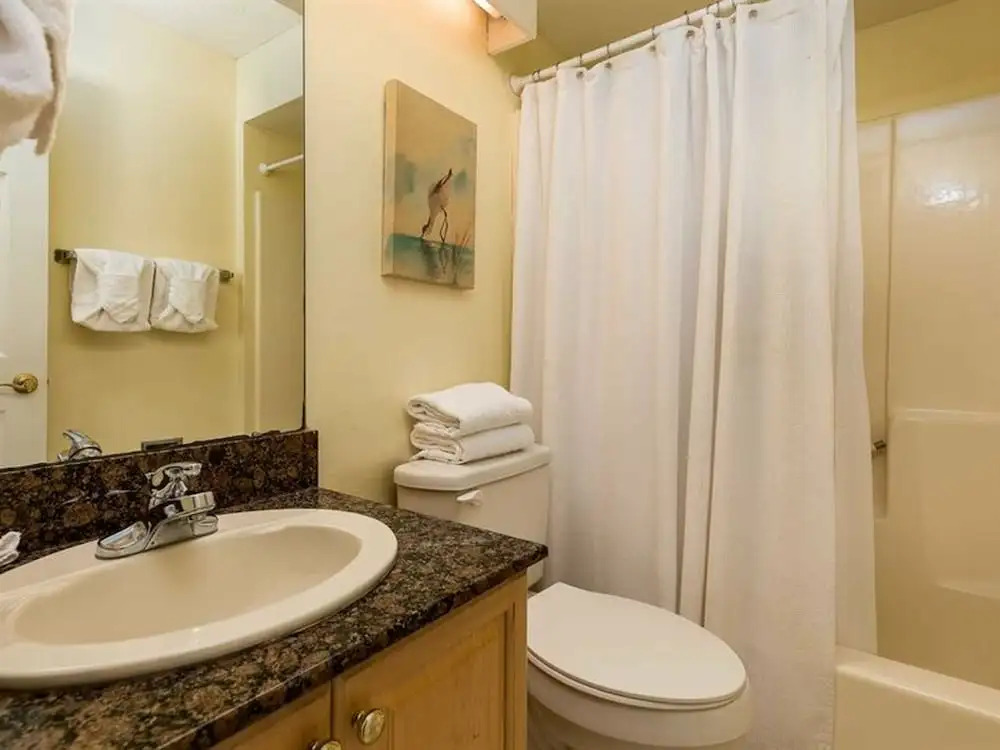 The Whaler 7B by Meyer Vacation Rentals