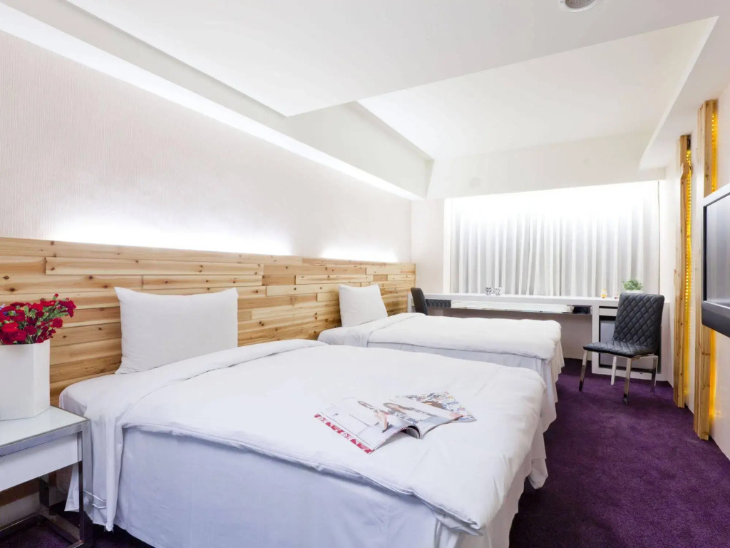 The Longstay Hotel