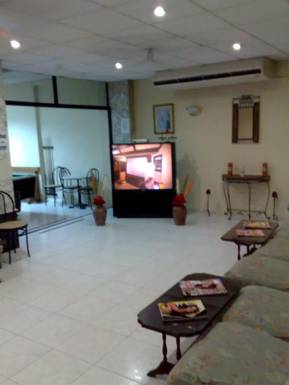 Relax Inn Hotel