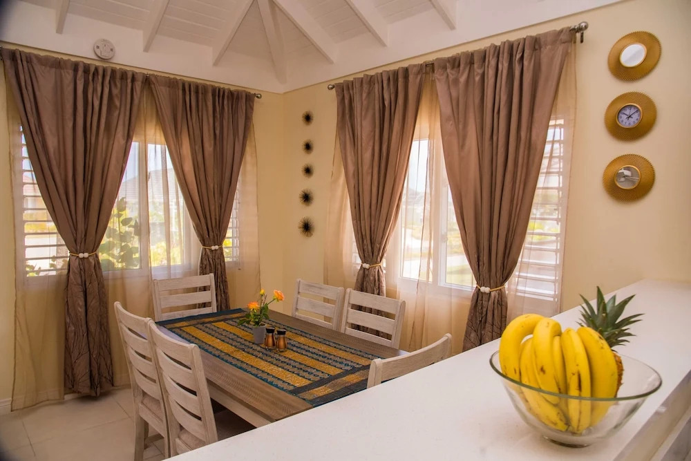 Sunshine Paradise Villa