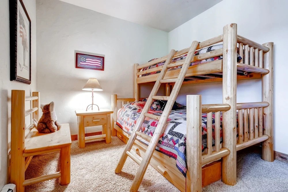 Eagleridge Townhomes 1573