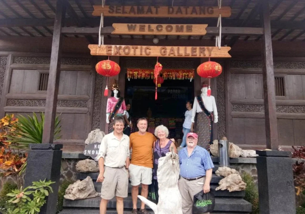 Exotic Komodo Hotel