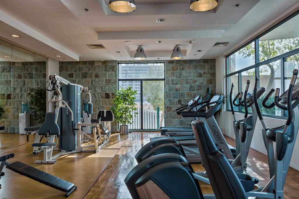 Отель Park Apartments Dubai, an Edge by Rotana