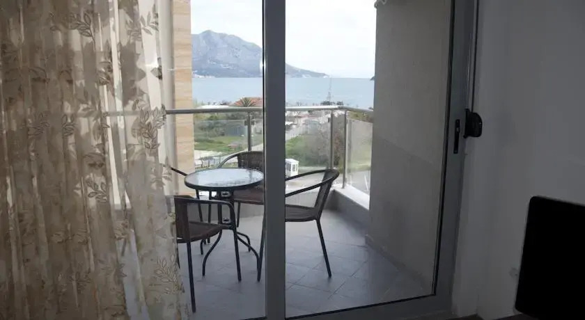 Apartments Marina